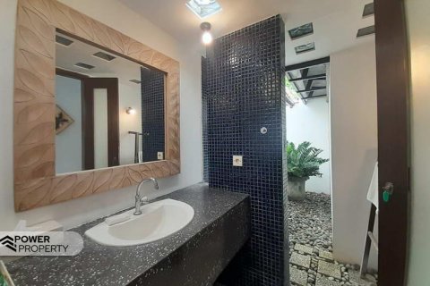 2 bedrooms Villa in Tampaksiring, Gianyar, Bali (13802) 21
