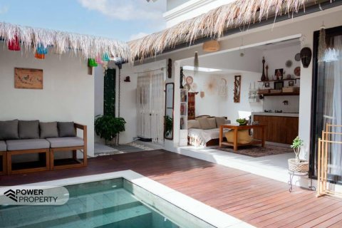 Vila 2 kamar tidur di Seminyak, Badung, Bali (9974)