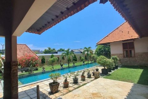 4 bedrooms Villa in South Denpasar, Denpasar, Bali (5818) 30