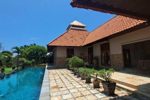 4 bedrooms Villa in South Denpasar, Denpasar, Bali (5818) 24