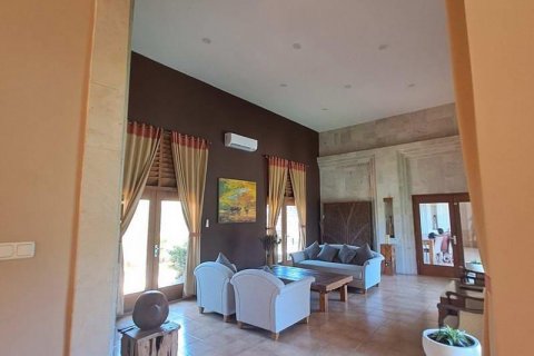 4 bedrooms Villa in South Denpasar, Denpasar, Bali (5818) 9
