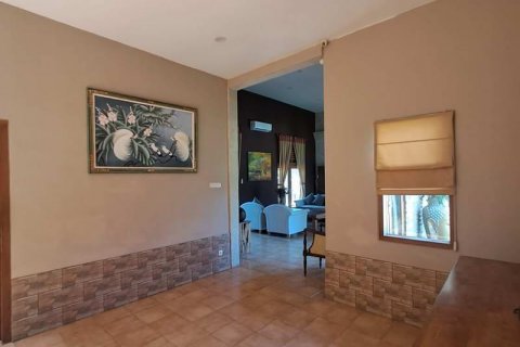 4 bedrooms Villa in South Denpasar, Denpasar, Bali (5818) 14