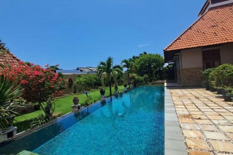 4 bedrooms Villa in South Denpasar, Denpasar, Bali (5818) 22