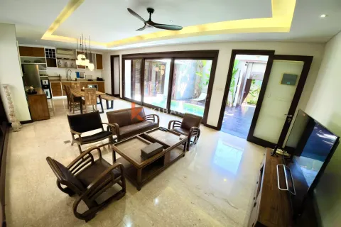 3 bedrooms Villa in Kerobokan, Badung, Bali (12573) 8