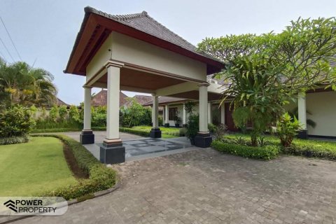 4 bedrooms Villa in Ubud, Gianyar, Bali (8486) 17