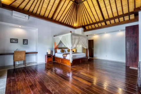4 bedrooms Villa in Badung, Bali (12628) 8