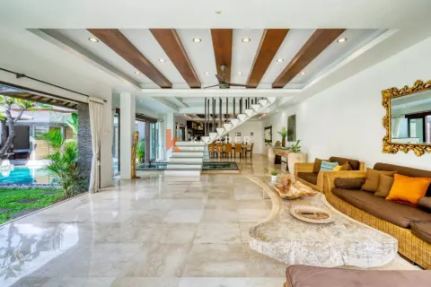 4 bedrooms Villa in Badung, Bali (12628) 4