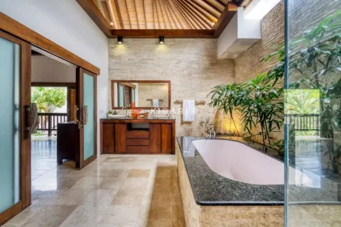 4 bedrooms Villa in Badung, Bali (12628) 14