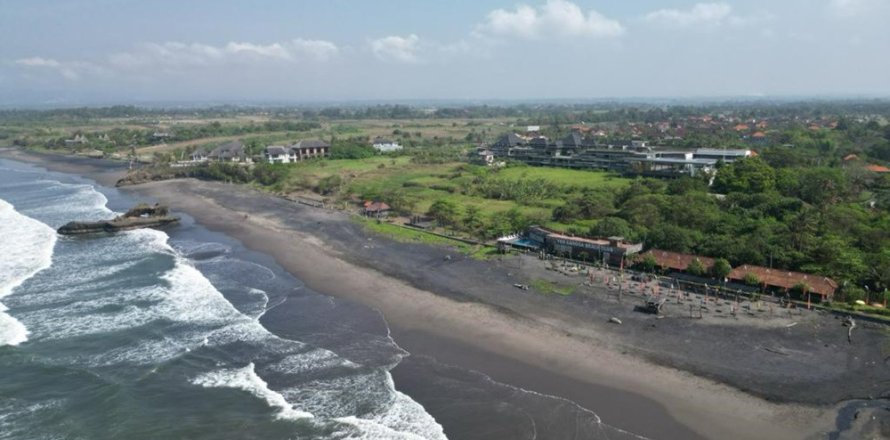 1900m2 Land in Tabanan, Bali (12042)