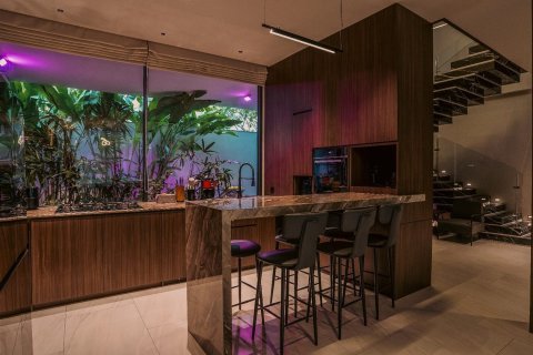 Вилла с 3 спальнями в VILLA RUBY AND BLUE SAPPHIRE, Керобокан, Бадунг, Бали (9933) 9