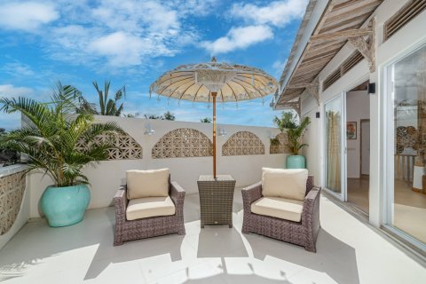 Вилла с 4 спальнями в SUNSET VILLA, Переренан, Бали (9931) 5