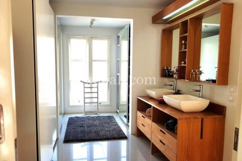 Вилла с 4 спальнями в Керобокан, Бадунг, Бали (880) 8