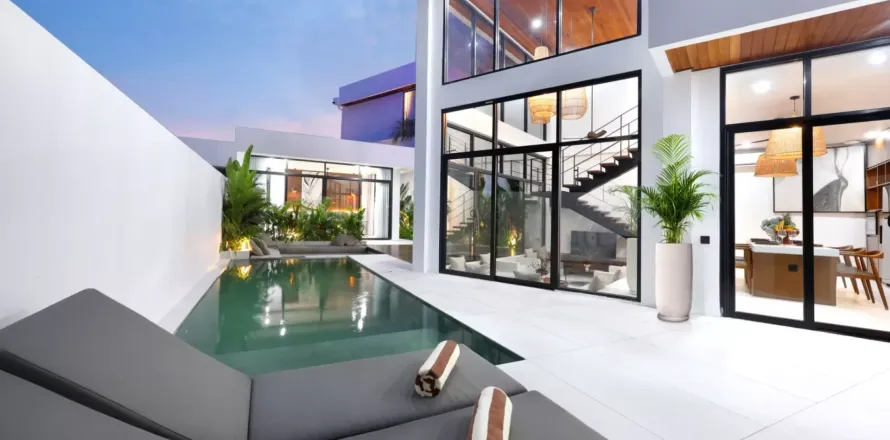 4 bedrooms Villa in Pererenan, Mengwi, Badung, Bali (10912)