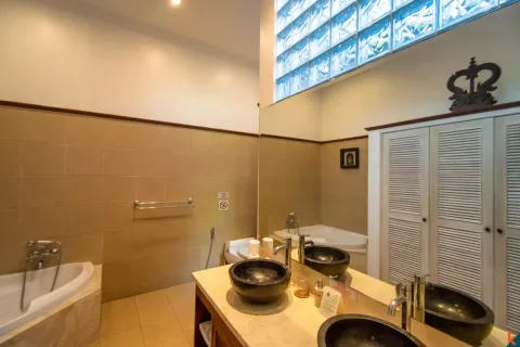 4 bedrooms Villa in Seminyak, Badung, Bali (10915) 28