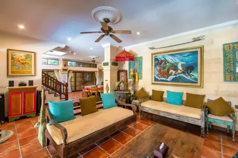 4 bedrooms Villa in Seminyak, Badung, Bali (10915) 5