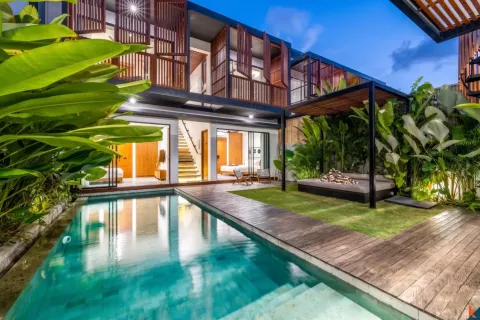 Vila 4 kamar tidur di Canggu, Badung, Bali (10914)