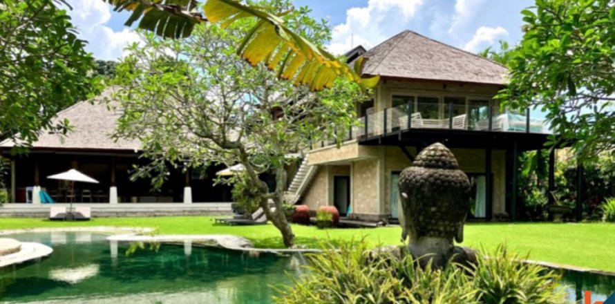 5 bedrooms Villa in Pererenan, Mengwi, Badung, Bali (11860)