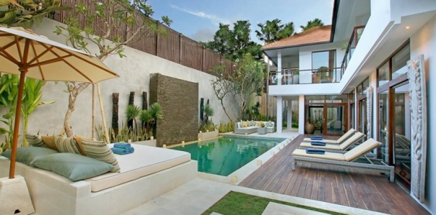 4 bedrooms Villa in Seminyak, Badung, Bali (1529)