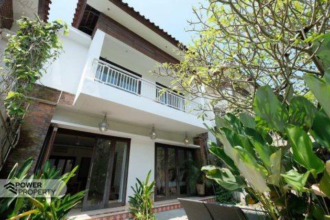 Vila 3 kamar tidur di Pererenan, Mengwi, Badung, Bali (9977)