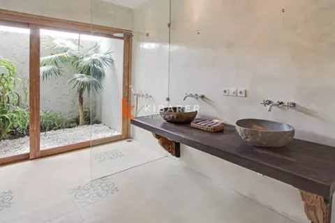 5 bedrooms Villa in Tibubeneng, Badung, Bali (12850) 18