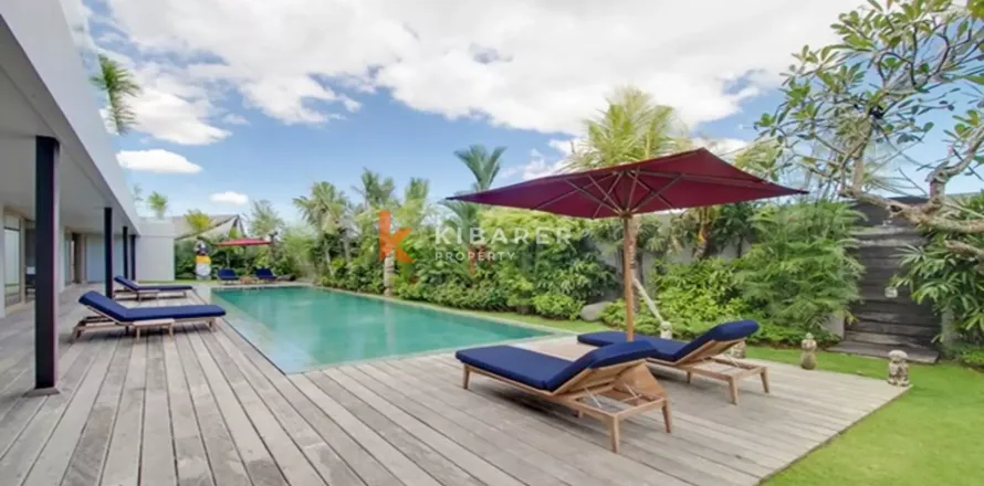5 bedrooms Villa in Tibubeneng, Badung, Bali (12850)