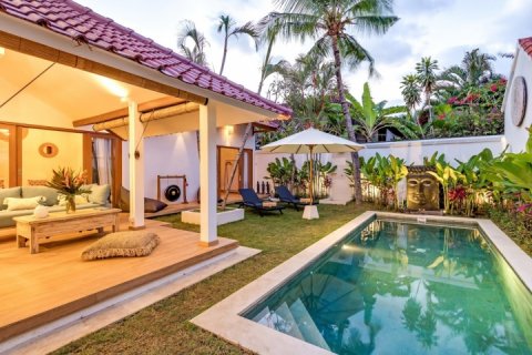 Vila 2 kamar tidur di Seminyak, Badung, Bali (2000)