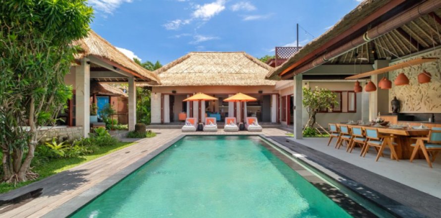 5 bedrooms Villa in Seminyak, Badung, Bali (1995)