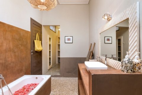 5 bedrooms Villa in Seminyak, Badung, Bali (1995) 23