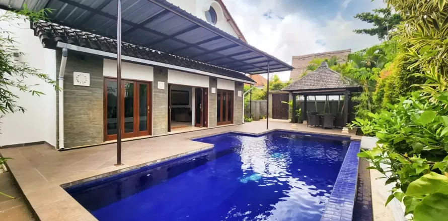 6 bedrooms Villa in Jimbaran, Badung, Bali (11014)