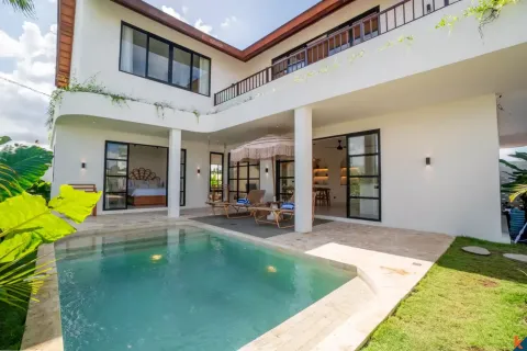 Vila 4 kamar tidur di Munggu, Mengwi, Badung, Bali (11451)
