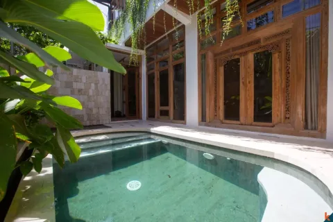 Vila 3 kamar tidur di Tibubeneng, Badung, Bali (11453)