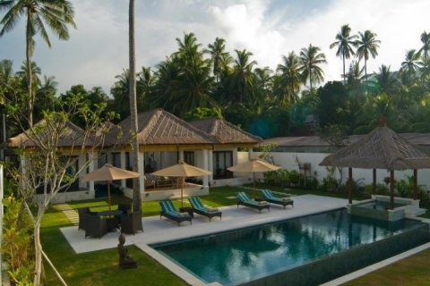 Vila 3 kamar tidur di Candi dasa, Manggis, Karang Asem, Bali (1825)