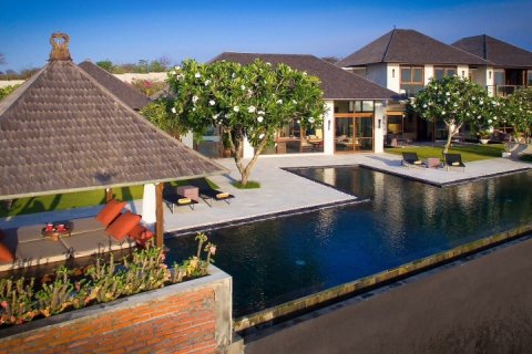 4 bedrooms Villa in South Kuta, Badung, Bali (1288) 6