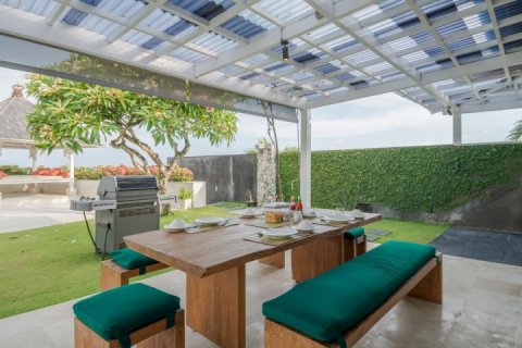 4 bedrooms Villa in South Kuta, Badung, Bali (1288) 8