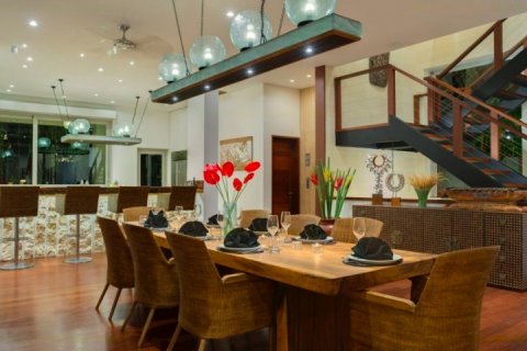 4 bedrooms Villa in South Kuta, Badung, Bali (1093) 4