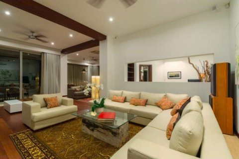 4 bedrooms Villa in South Kuta, Badung, Bali (1093) 16