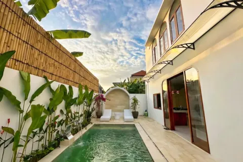 Vila 3 kamar tidur di Jimbaran, Badung, Bali (11105)