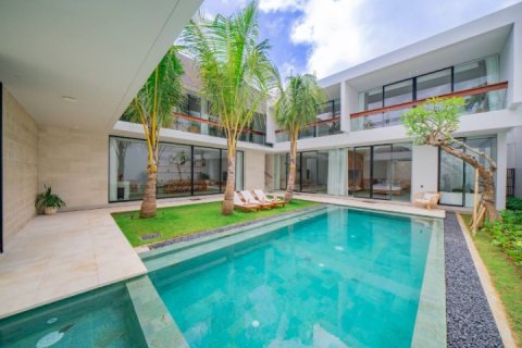 Vila 4 kamar tidur di Canggu, Badung, Bali (10059)