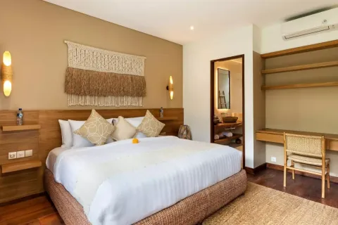 4 bedrooms Villa in Badung, Bali (10980) 22