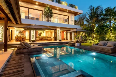 4 bedrooms Villa in Badung, Bali (10980) 3