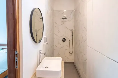 4 bedrooms Villa in Tibubeneng, Badung, Bali (10982) 16