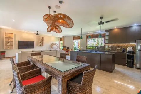 6 bedrooms Villa in Tumbak Bayuh, Mengwi, Badung, Bali (10985) 6