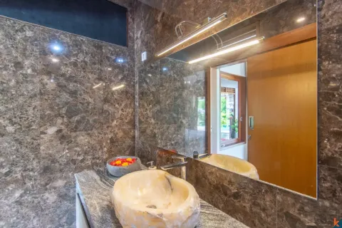 6 bedrooms Villa in Tumbak Bayuh, Mengwi, Badung, Bali (10985) 28