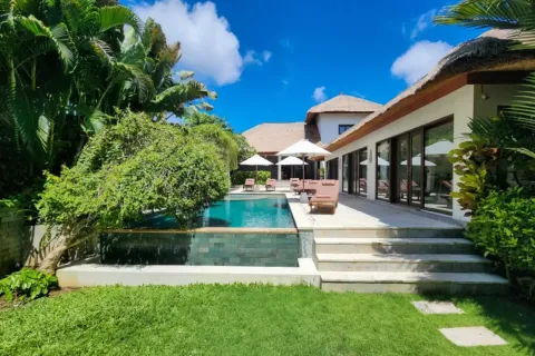4 bedrooms Villa in Tumbak Bayuh, Mengwi, Badung, Bali (10984) 8