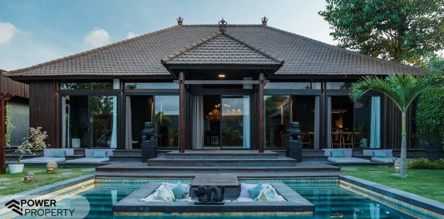 4 bedrooms Villa in Jimbaran, Badung, Bali (8466)