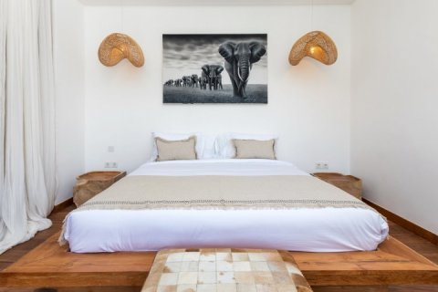 4 bedrooms Villa in Seminyak, Badung, Bali (1589) 15