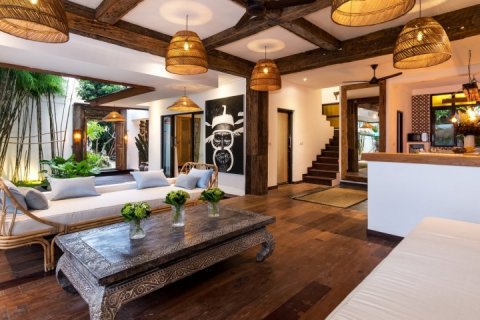 4 bedrooms Villa in Seminyak, Badung, Bali (1589) 6