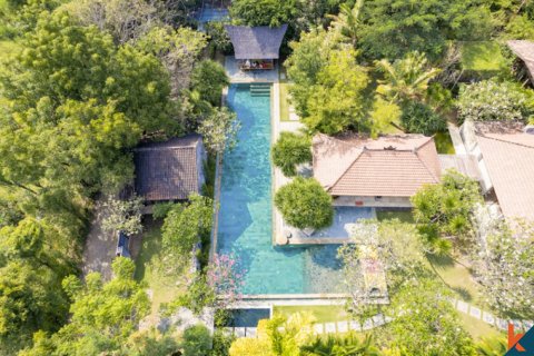 Vila 4 kamar tidur di Sumberkima, Buleleng, Bali (11512)