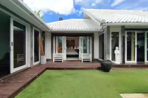 Vila 2 kamar tidur di Kerobokan, Badung, Bali (13300) 9