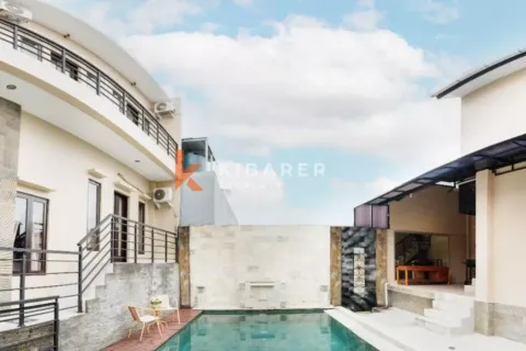 Vila 5 kamar tidur di Jimbaran, Badung, Bali (13302)